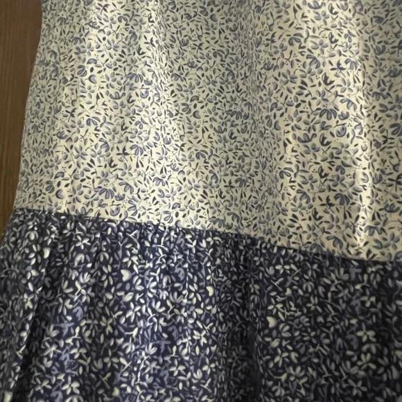 English Factory Dress Size S EUC - Picture 2 of 2